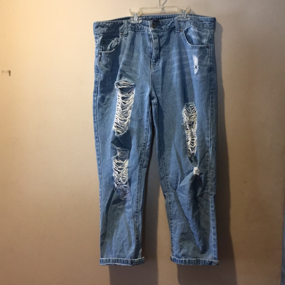 🌻Forever 21 boyfriend jeans🌻